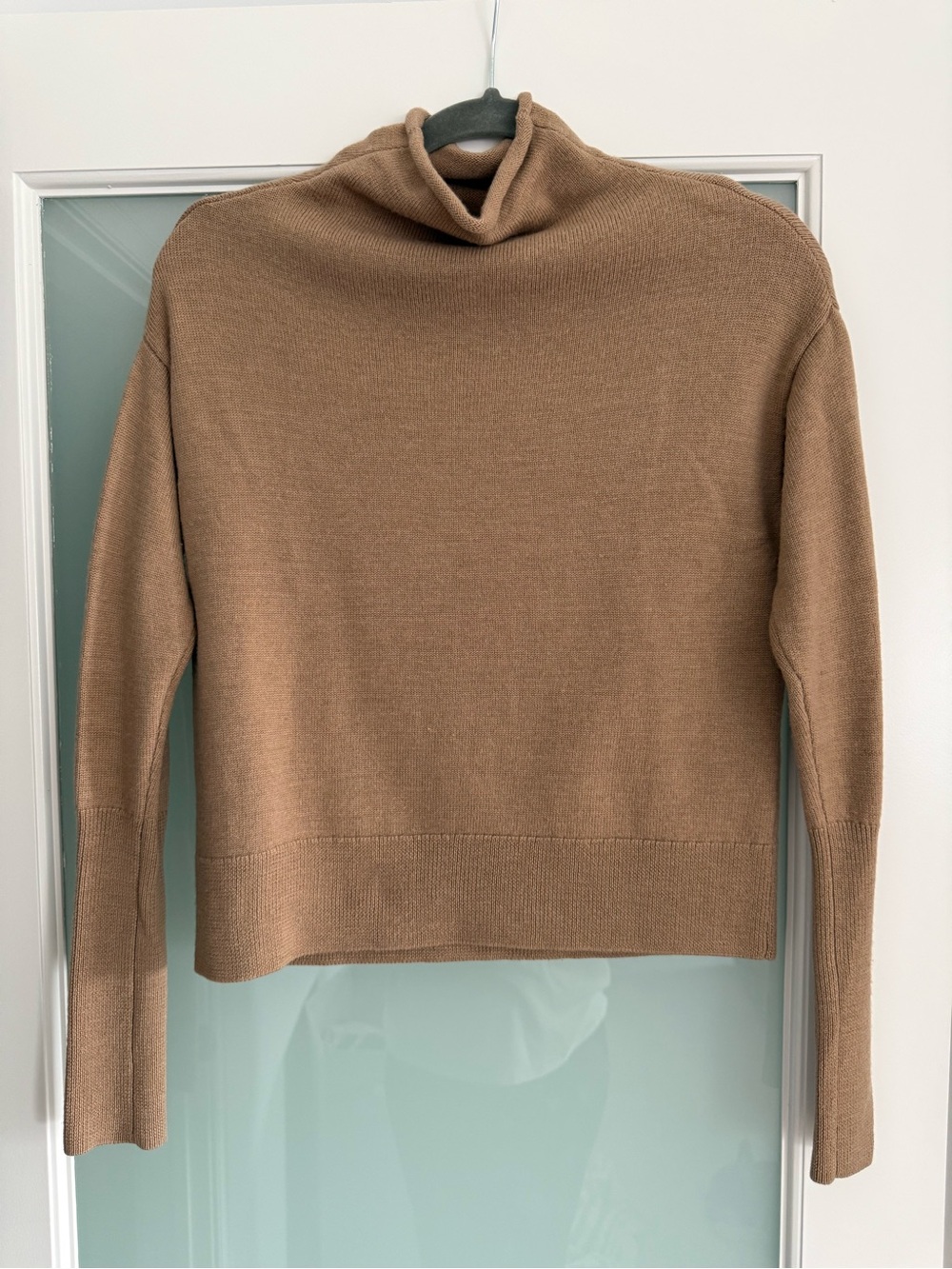 Wilfred Cyprie Sweater in Tan